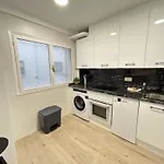 Parque De Invierno - - Parking - Wifi - 5 Min Del Centro Apartment *