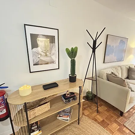 Parque De Invierno - - Parking - Wifi - 5 Min Del Centro Apartment