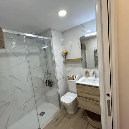 Apartamento Parque De Invierno - - Parking - Wifi - 5 Min Del Centro *