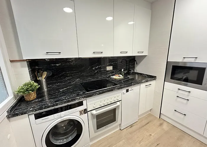 Parque De Invierno - - Parking - Wifi - 5 Min Del Centro Apartment *