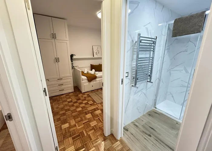 Parque De Invierno - - Parking - Wifi - 5 Min Del Centro Apartment *