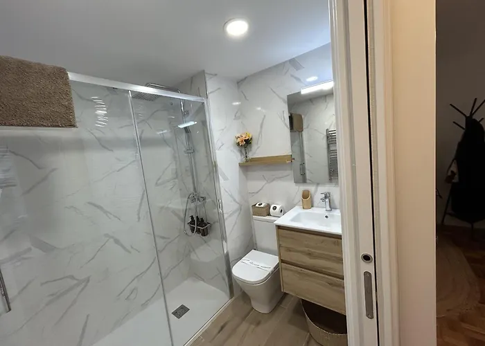 Apartment Parque De Invierno - - Parking - Wifi - 5 Min Del Centro *